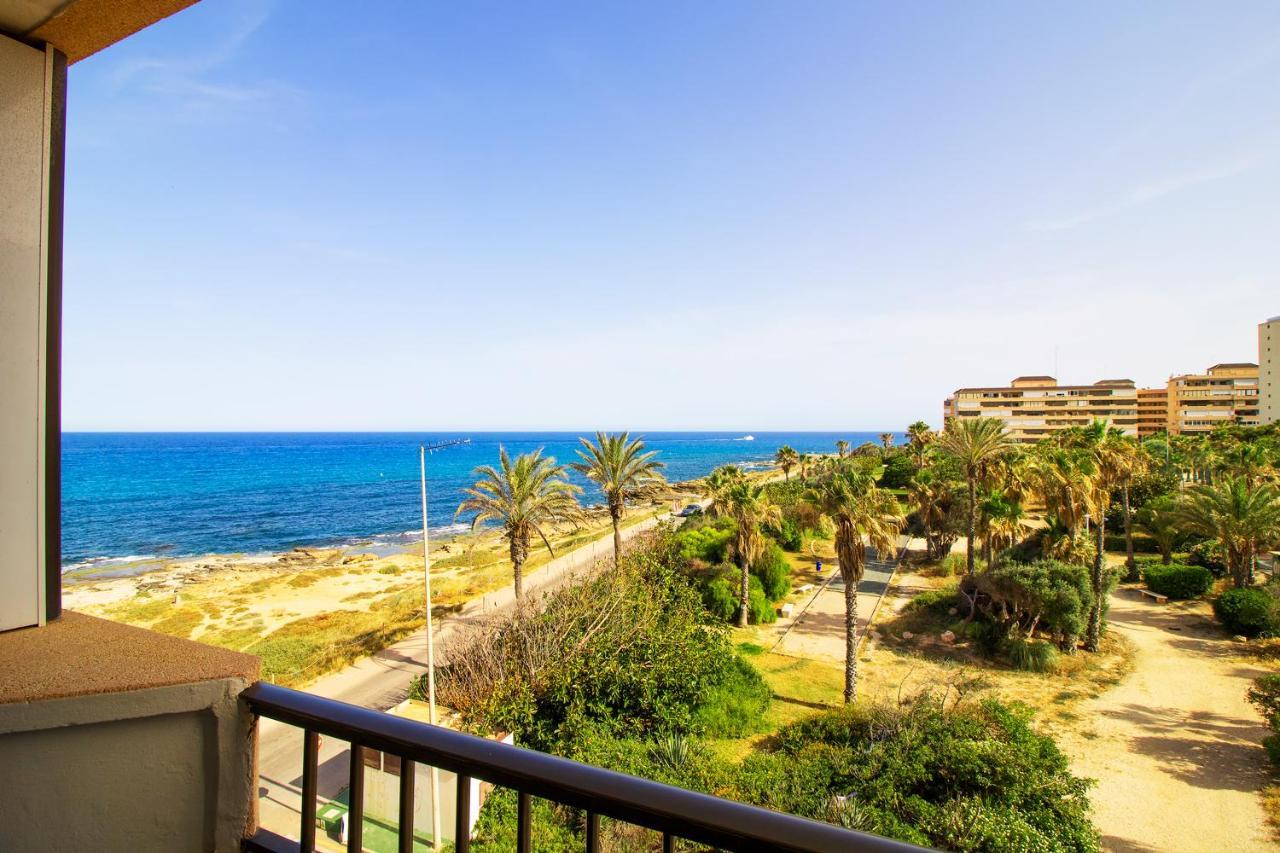 Апартаменты Fantastic Seaview Торевьиа Экстерьер фото